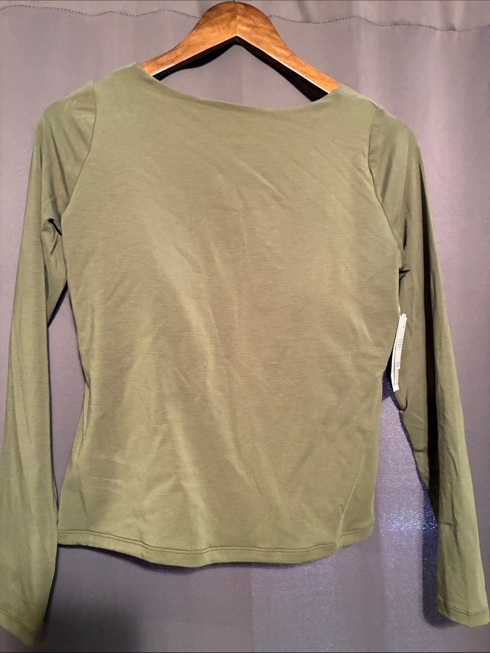 Abercrombie & Fitch Olive Green Long Sleeve Tee